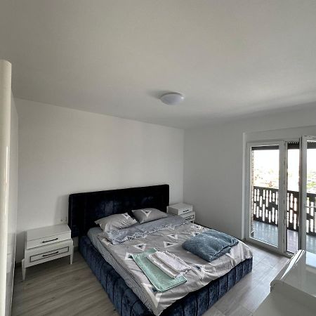 Shooter Apartments Урошевац Экстерьер фото