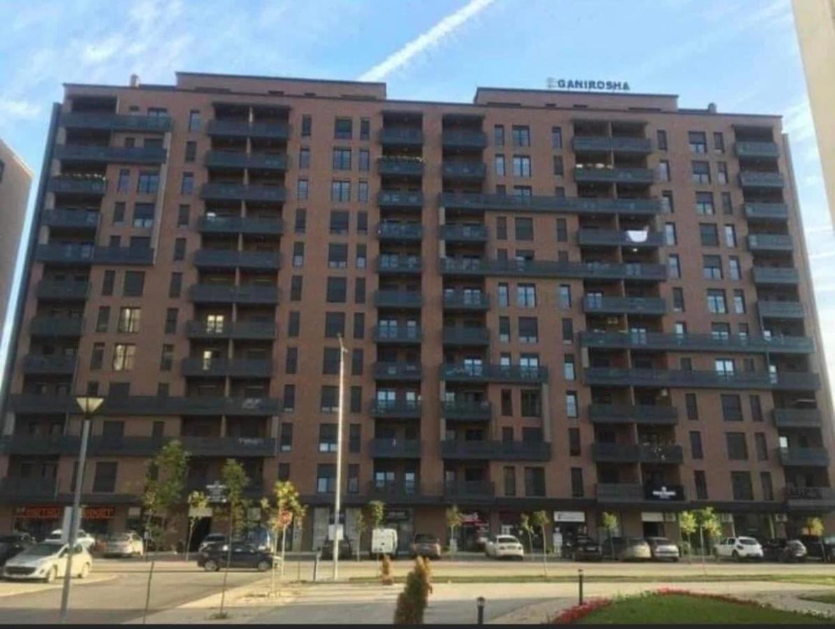 Shooter Apartments Урошевац Экстерьер фото