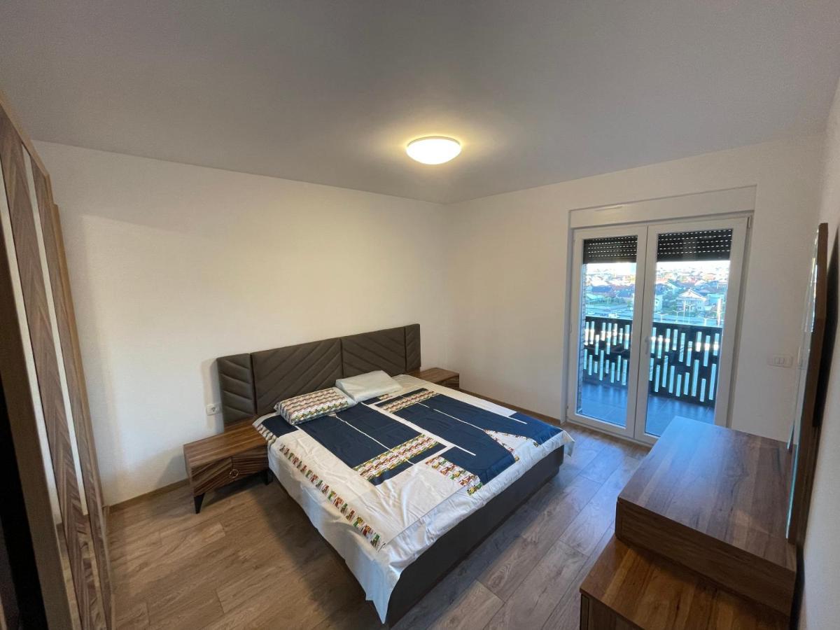 Shooter Apartments Урошевац Экстерьер фото